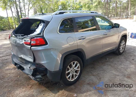 2017 Jeep Cherokee Latitude 4X4 from USA, damaged, VIN 1C4PJMCS2HW631714